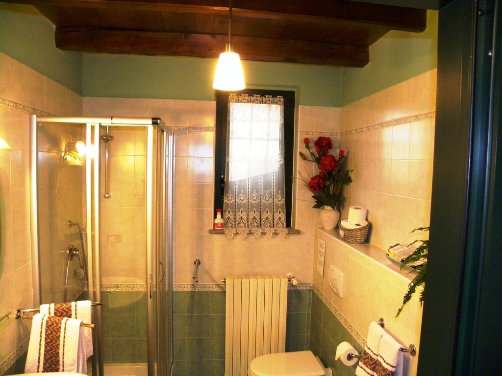 Bed&Breakfast La Siepe Pinerolo Room photo
